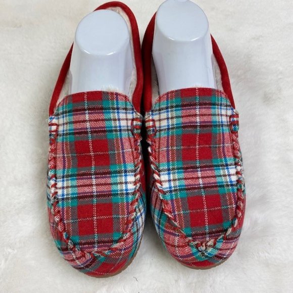 Lands' End Women's Soft Flannel Moccasin Slippers Plaid Red NWOT size 10‎ - Picture 2 of 13
